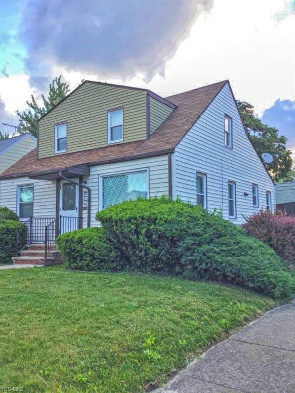 5441 Hollywood Ave, Maple Heights, OH 44137 House for Rent in Maple