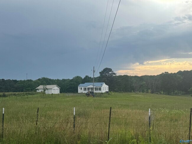 Building Photo - 5641 Columbus City Rd
