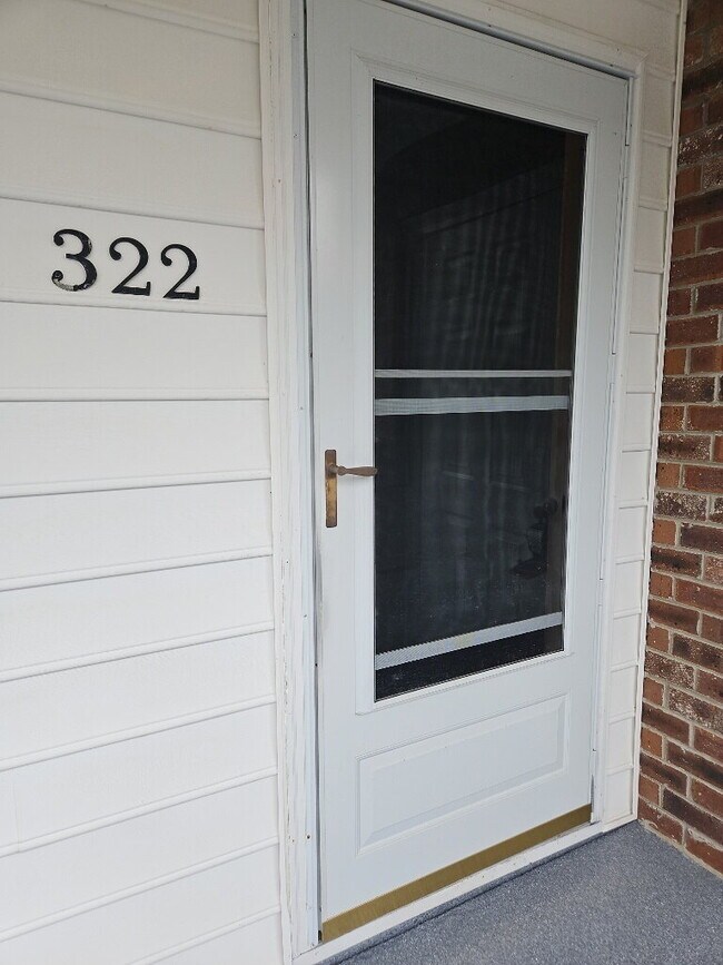 Building Photo - 129 Egret Run Ln