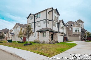 Building Photo - 9067 Stillwater Pass