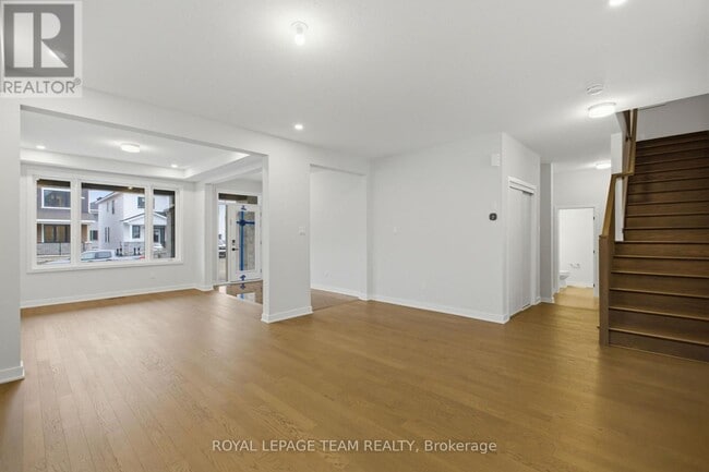 Building Photo - 115 Viburnum Ter