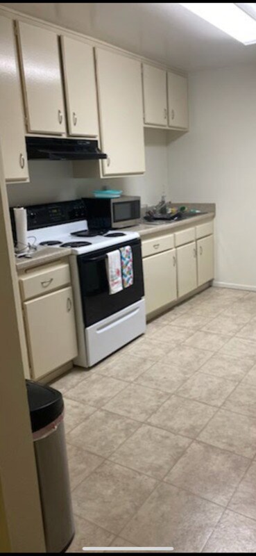 Foto del edificio - 3415 Linden Ave.