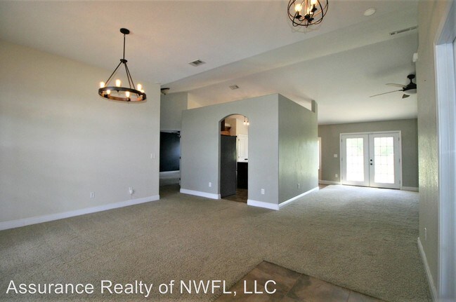 Building Photo - 4 br, 2 bath House - 6258 Evan Circle