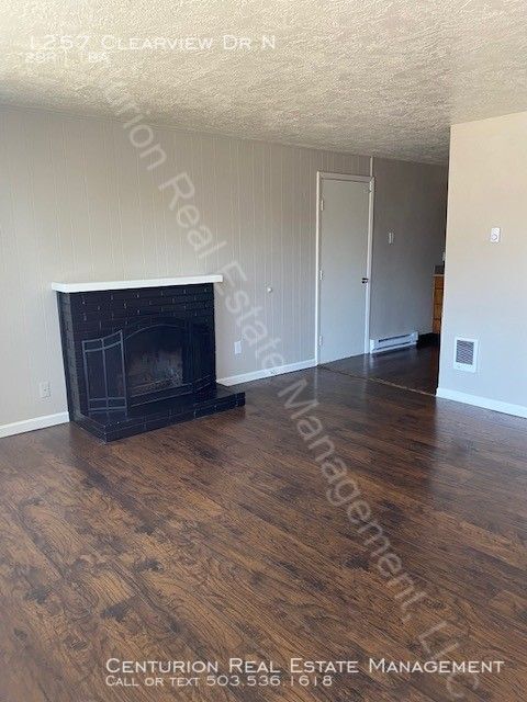 Building Photo - 1257 Clearview Dr NE