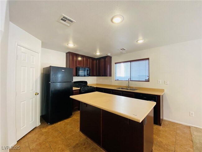 Foto del edificio - 7234 Liberty Pride St