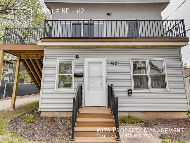 Building Photo - 412 24th Ave NE