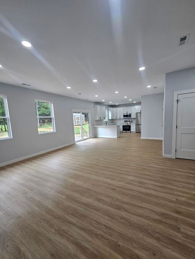 Building Photo - Brand New 3BD/2BA Ranch in Newton, NC!