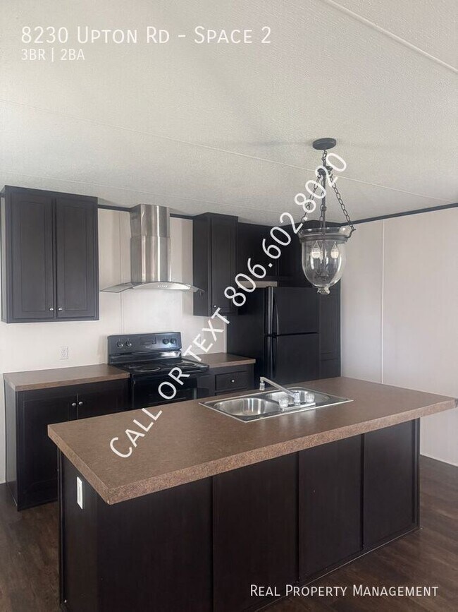 Foto del edificio - 8230 Upton Rd