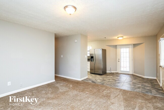 Building Photo - 1427 Fairview Trail NW