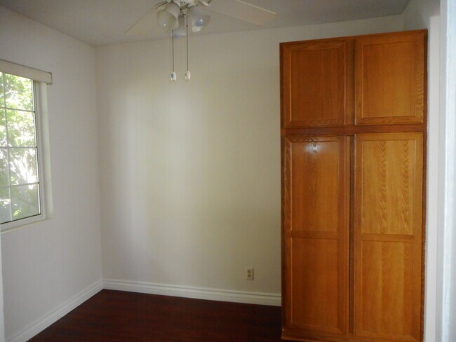 Foto del edificio - 4267 Van Nuys Blvd