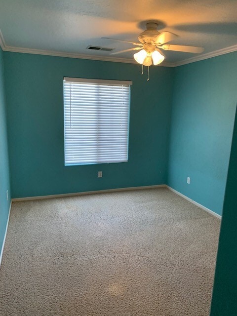 Building Photo - Beautiful 3 Bedroom 2 Bath Available Now!