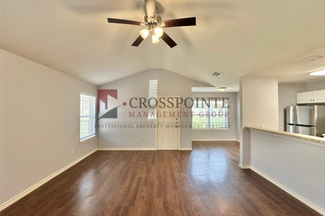 Building Photo - 8631 Mansion Creek Cir