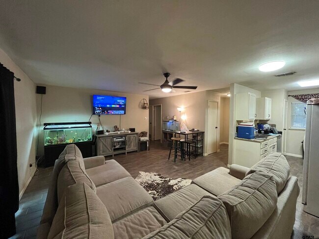 Foto del edificio - 800 Pinkerton St