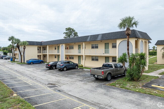 Building Photo - Rex Haven Apartments