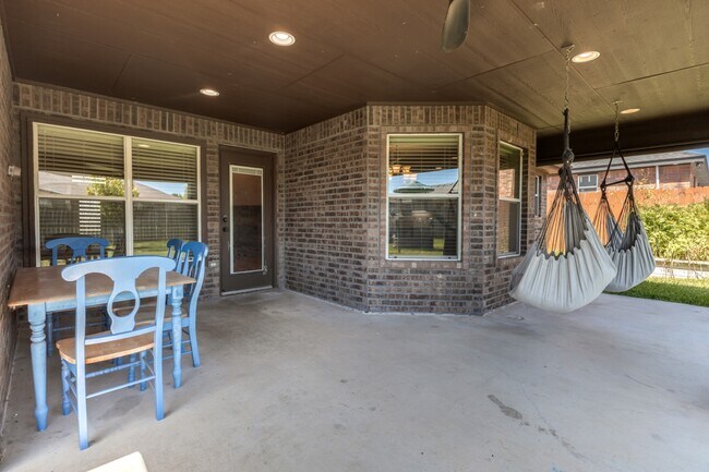 Building Photo - 2509 Legacy Ln