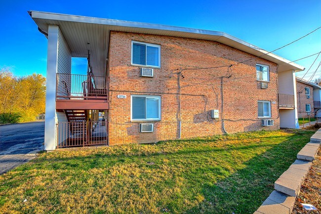 Foto del edificio - 3710 Geraldine Ave