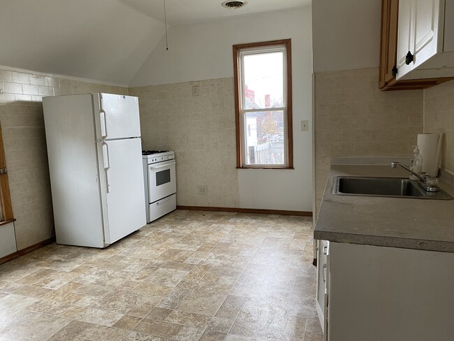 Building Photo - 2229 N 25th St