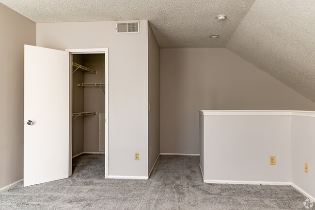 Building Photo - Britton Woods Apartments