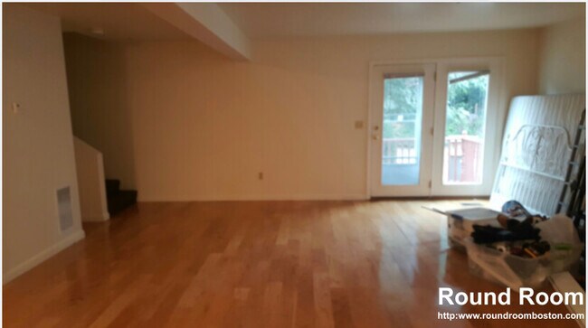 Foto del edificio - 34 Raymond St