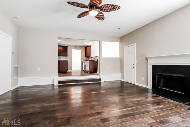 Building Photo - 3012 Gala Trail SW