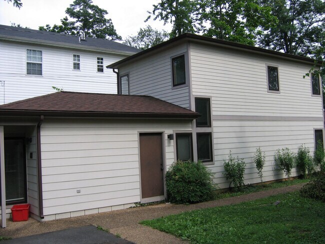 Foto del edificio - 2312 Price Ave