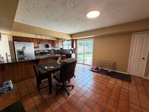 Building Photo - 2535 Coopers Post Ln