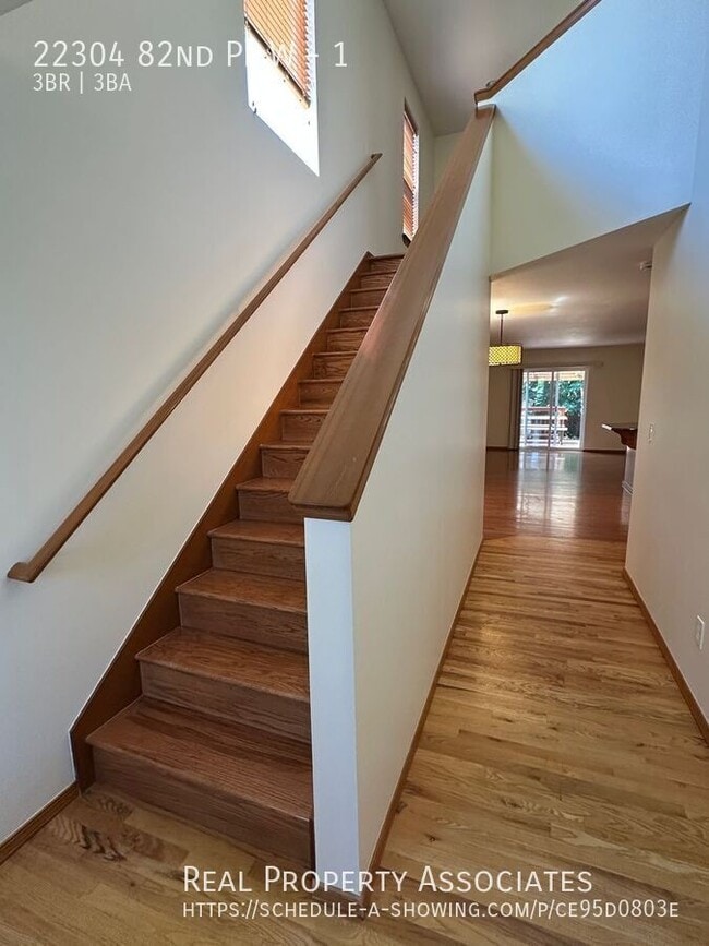 Building Photo - 22304 82nd Pl W