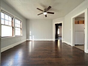 Building Photo - 812 Alvison Rd