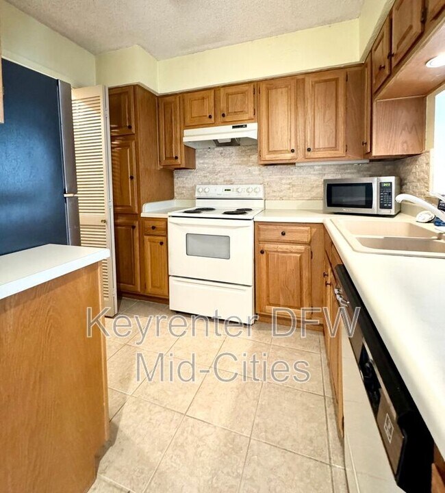 Foto del edificio - 1101 Quail Valley Ln