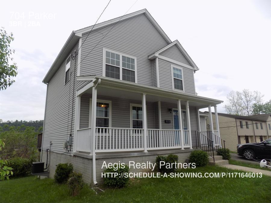 Primary Photo - 704 Parker Ave