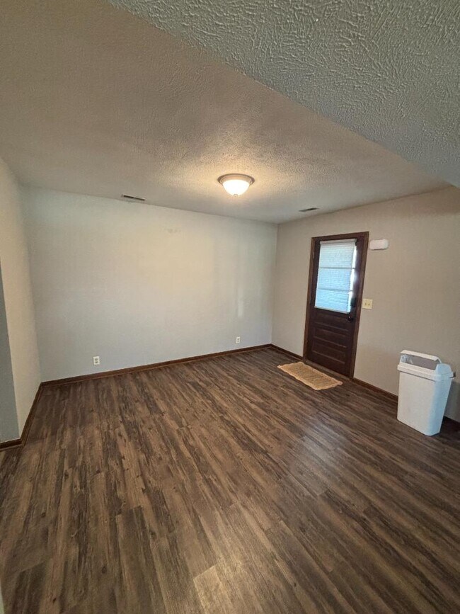 Foto del edificio - 3202 W 22nd St