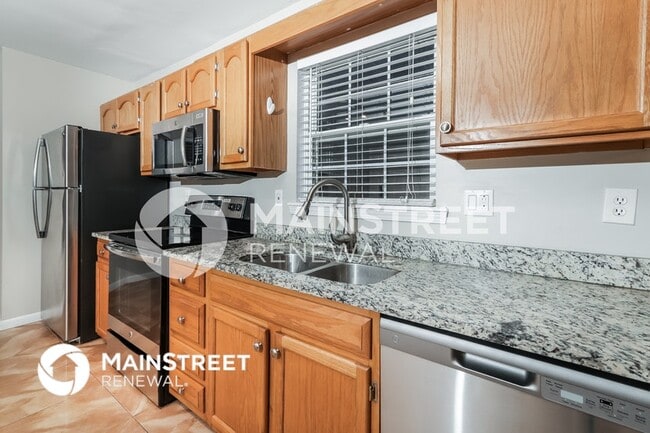 Building Photo - 6191 Jeffrey Dr