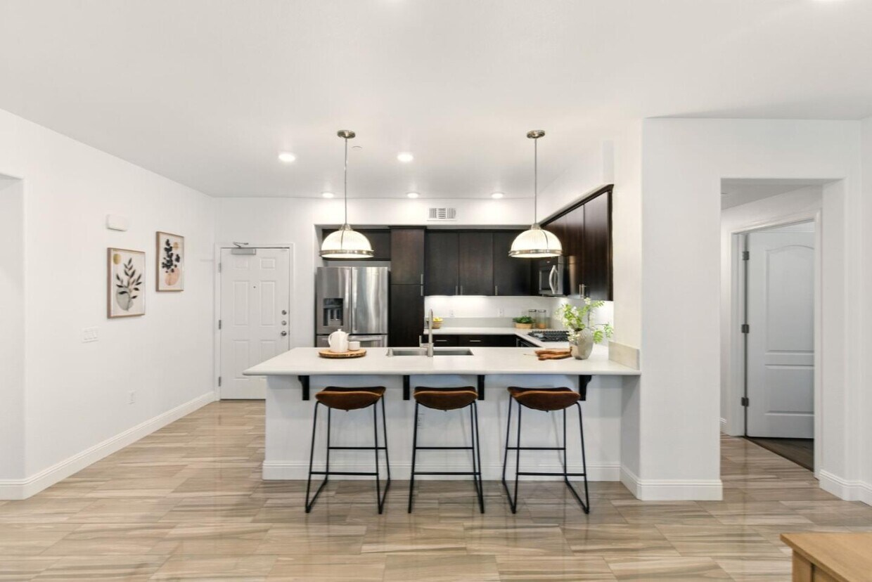 Foto principal - 1130 Karby Terrace