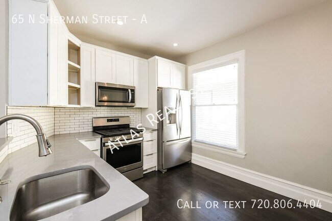 Building Photo - Unlock the Door to Your Dream Rental: 2Bed...