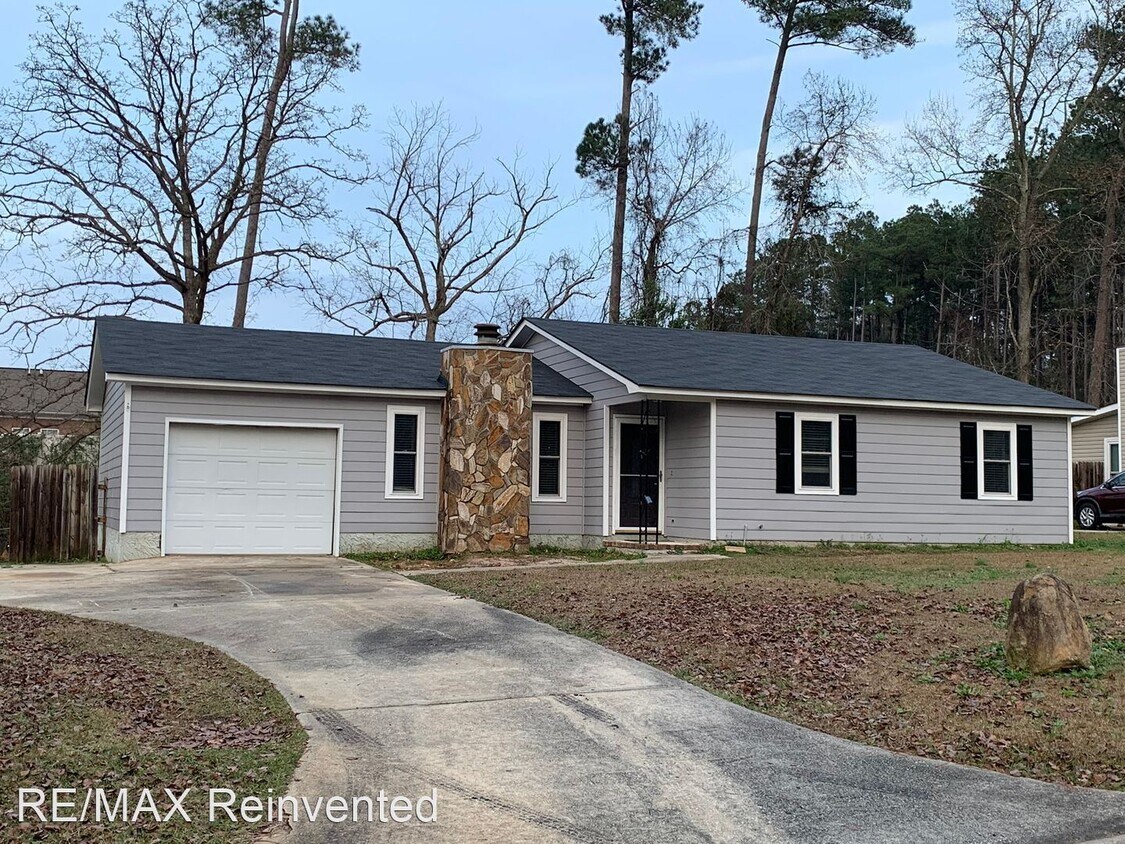 Foto del edificio - 3 br, 2 bath House - 3731 Pine Ridge Run