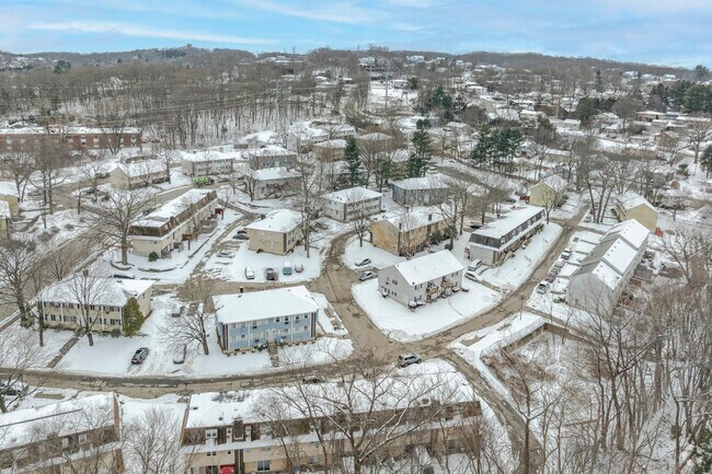 88 Ángel Dr - Bunker Heights Estates