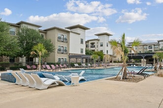 Building Photo - Union San Marcos