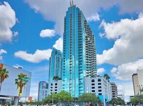 Building Photo - 777 N Ashley Dr