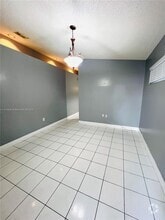 Building Photo - 259 E 52nd St