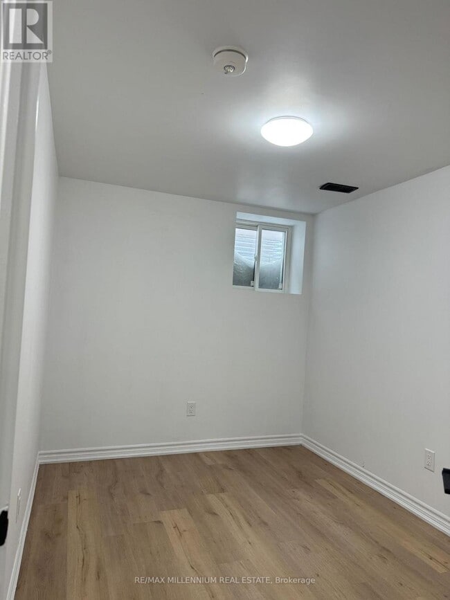 Building Photo - 37 Seahorse Ave