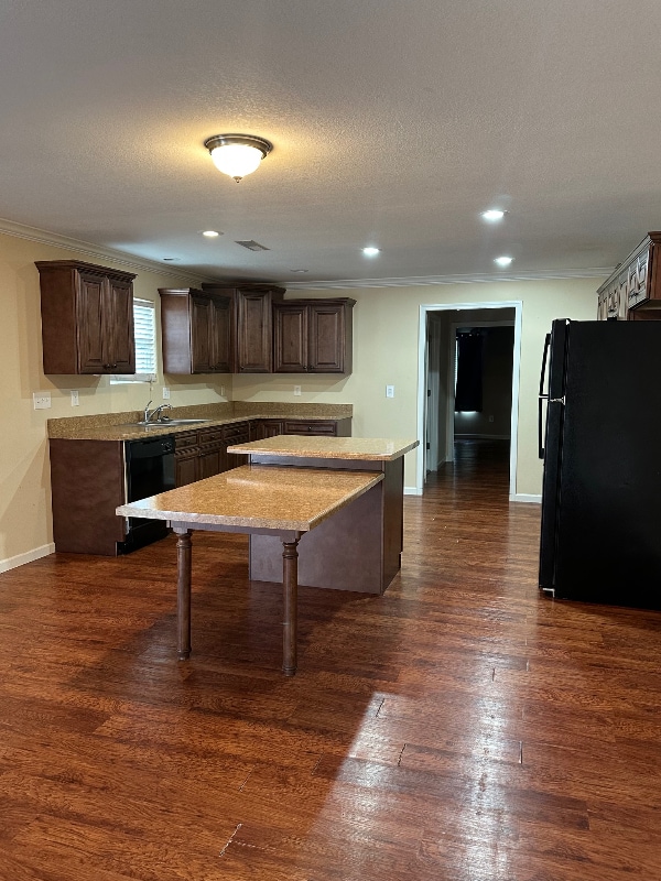 Building Photo - 102 Short Ave Building Photo - 102 Short Ave