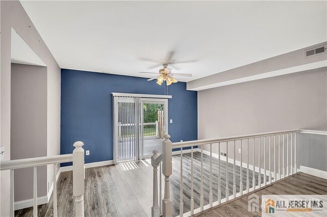 Building Photo - 722 Darlington Dr