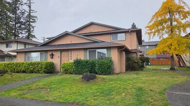 Building Photo - 1309 Wildwood St