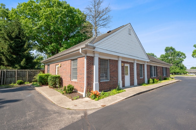 Building Photo - 4630 Pleasant Ave