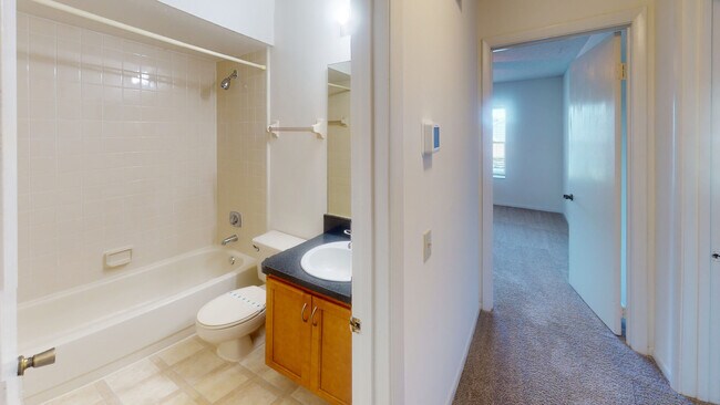 Interior Photo - Alafaya Woods