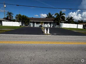 Building Photo - 7623 Overlook Rd