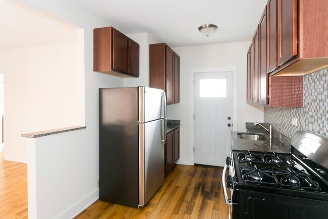 Foto del edificio - 3830 N Fremont