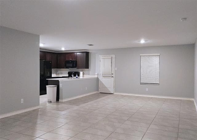 Building Photo - 228 Rubylace Dr