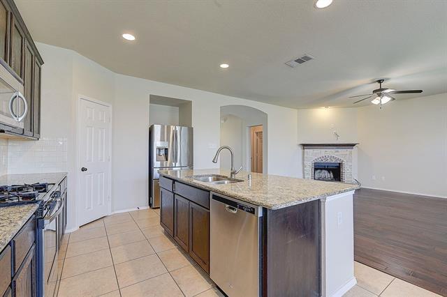 Building Photo - 1629 Zebra Finch Dr