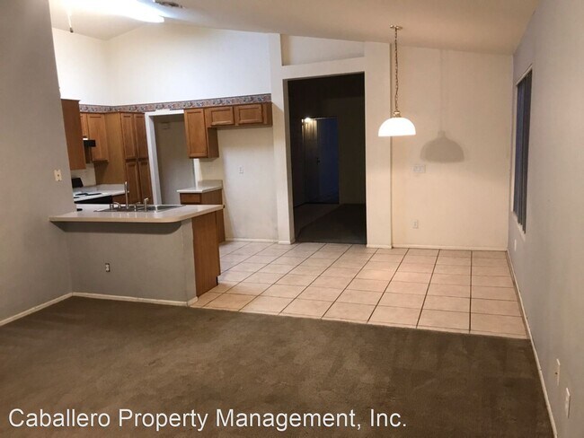 Building Photo - 3 br, 2 bath House - 8330 W. Baxter Dr.